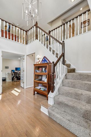 8229 Woodcreek Drive, Florence, KY 41042