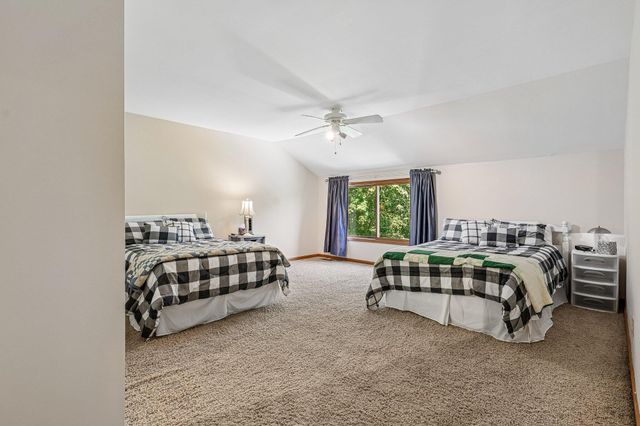 8229 Woodcreek Drive, Florence, KY 41042
