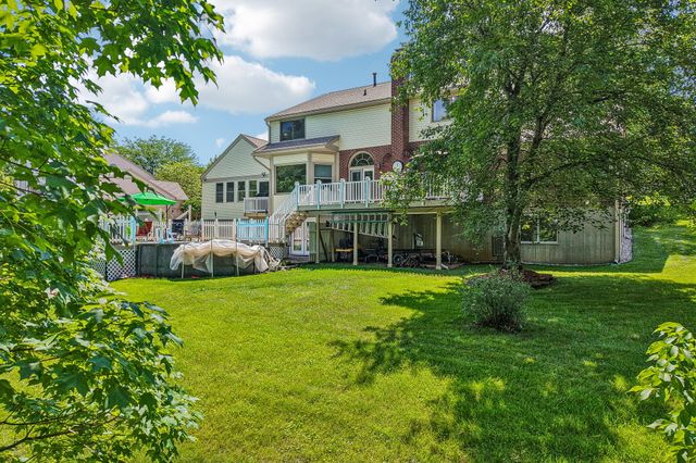 8229 Woodcreek Drive, Florence, KY 41042