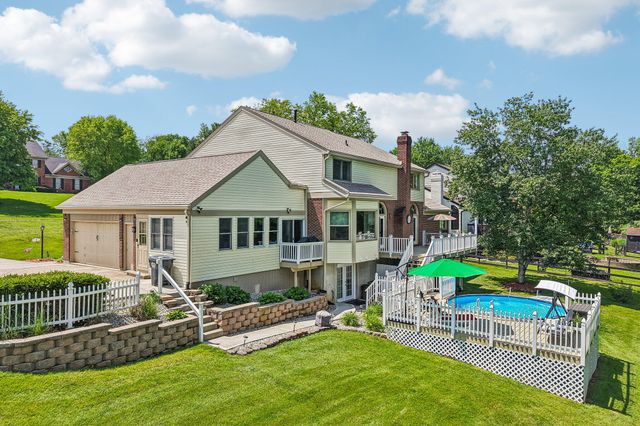 8229 Woodcreek Drive, Florence, KY 41042