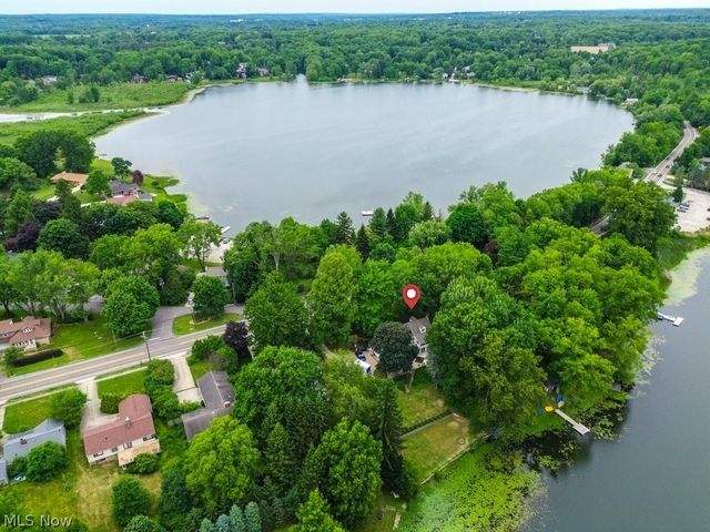 7460 State Route 43, Kent, OH 44240