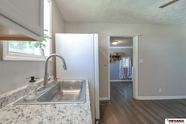 5700 Morrill Avenue, Lincoln, NE 68507