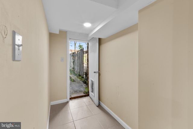 6639 N FAIRHILL ST, Philadelphia, PA 19126