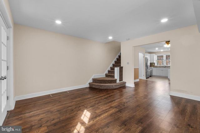 6639 N FAIRHILL ST, Philadelphia, PA 19126