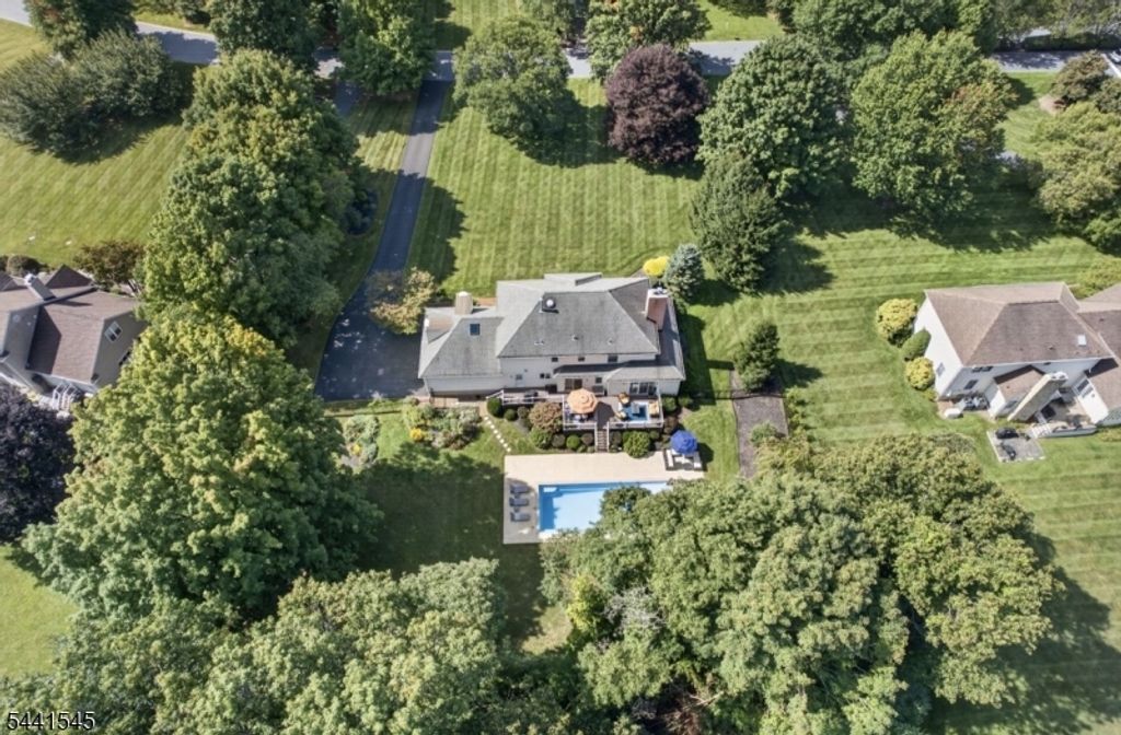 3 Old Farmstead Rd, Chester Twp., NJ 07930 — photo 2