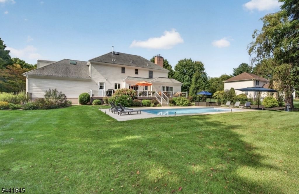 3 Old Farmstead Rd, Chester Twp., NJ 07930 — photo 5