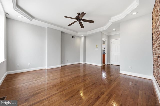 109 FORT AVE W, Baltimore, MD 21230