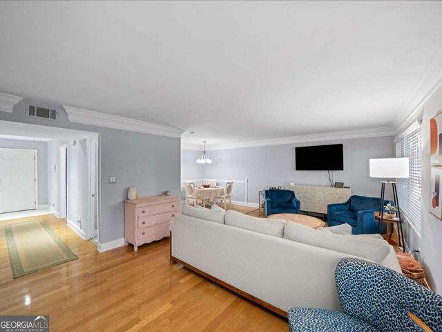 6980 Roswell Road M1, Atlanta, GA 30328