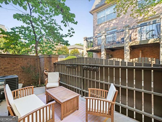 6980 Roswell Road M1, Atlanta, GA 30328