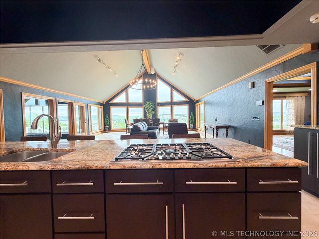 29062 S 558 Road, Park Hill, OK 74451