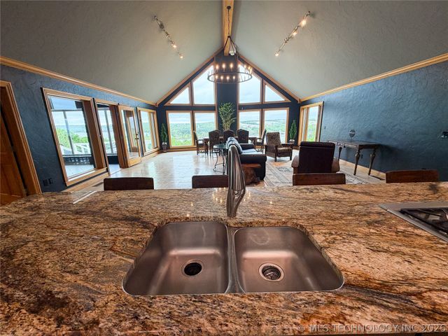 29062 S 558 Road, Park Hill, OK 74451