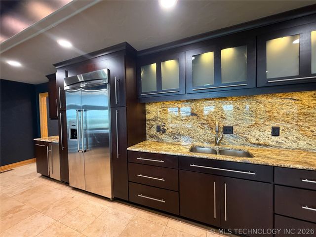 29062 S 558 Road, Park Hill, OK 74451