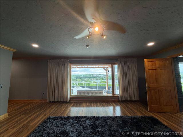 29062 S 558 Road, Park Hill, OK 74451