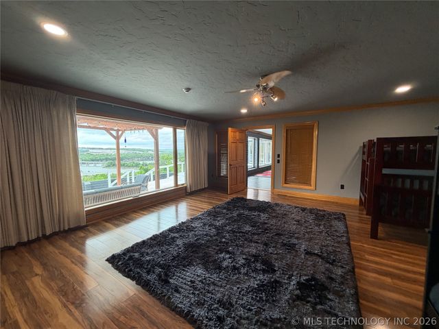 29062 S 558 Road, Park Hill, OK 74451