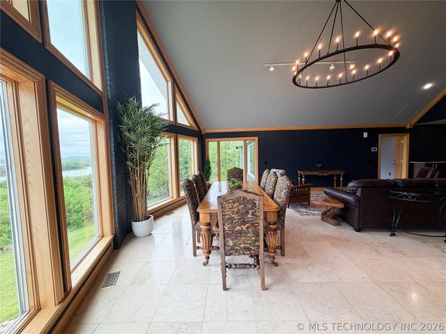 29062 S 558 Road, Park Hill, OK 74451