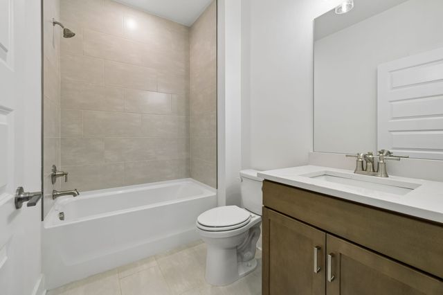 905 Bur Oak Road, Lebanon, TN 37090