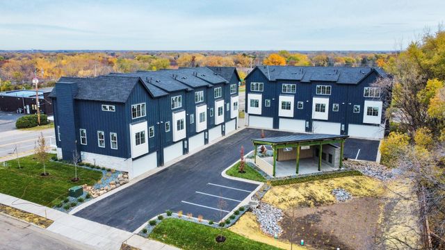 2515 Jansen Avenue, White Bear Lake, MN 55110