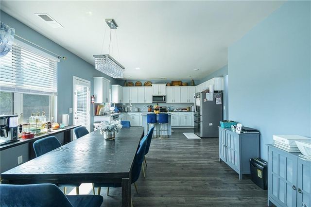 469 Azalea Bloom Drive, Loganville, GA 30052