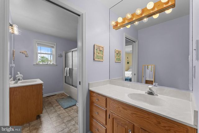 880 TROXEL RD, Lansdale, PA 19446