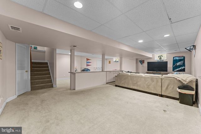 880 TROXEL RD, Lansdale, PA 19446