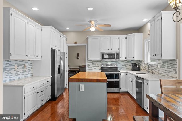 880 TROXEL RD, Lansdale, PA 19446