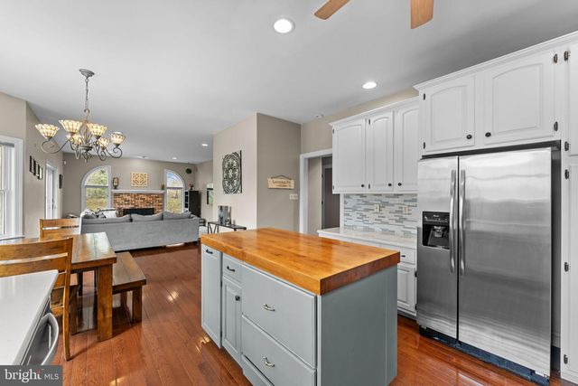 880 TROXEL RD, Lansdale, PA 19446