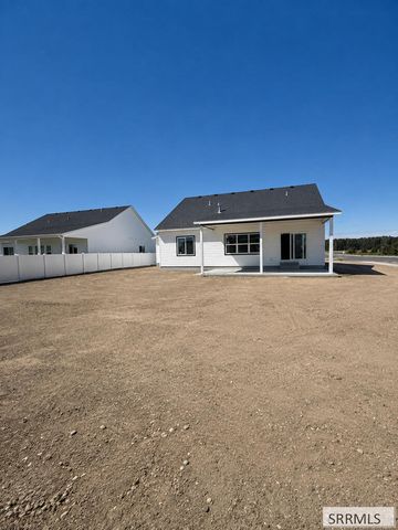 5439 Rip Tideroad, Idaho Falls, ID 83404
