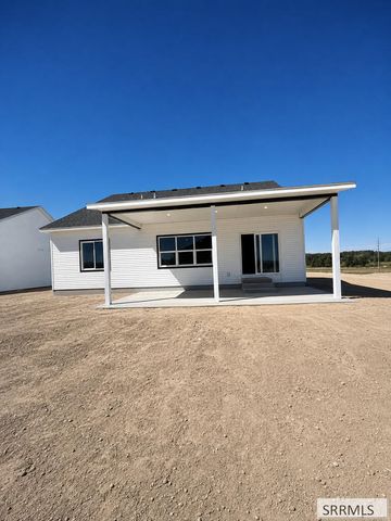 5439 Rip Tideroad, Idaho Falls, ID 83404