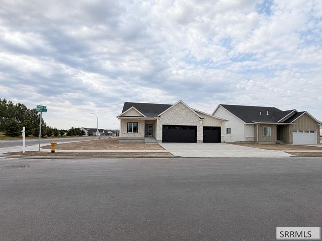 5439 Rip Tideroad, Idaho Falls, ID 83404