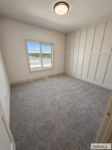 5439 Rip Tideroad, Idaho Falls, ID 83404