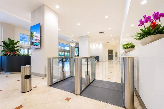 100 Lincoln Road 631, Miami Beach, FL 33139