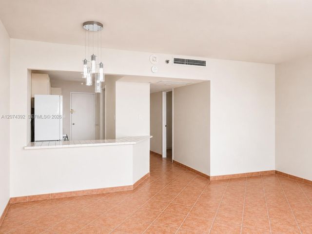 100 Lincoln Road 631, Miami Beach, FL 33139