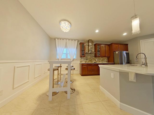 703 CALABRIA WAY, Howey In The Hills, FL 34737