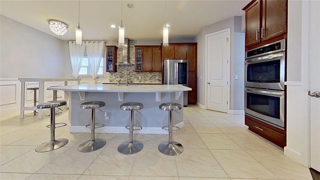 703 CALABRIA WAY, Howey In The Hills, FL 34737