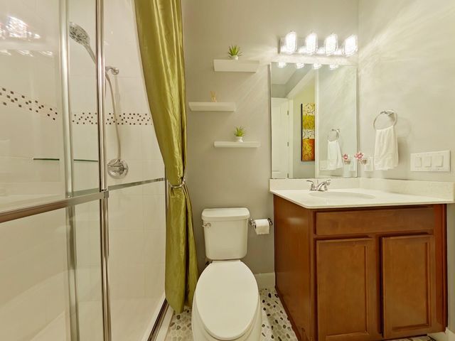 703 CALABRIA WAY, Howey In The Hills, FL 34737