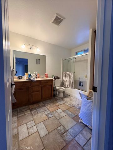 2735 W George, Banning, CA 92220