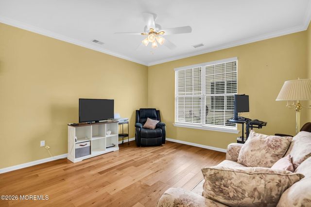 65 Hatteras Way, Barnegat, NJ 08005