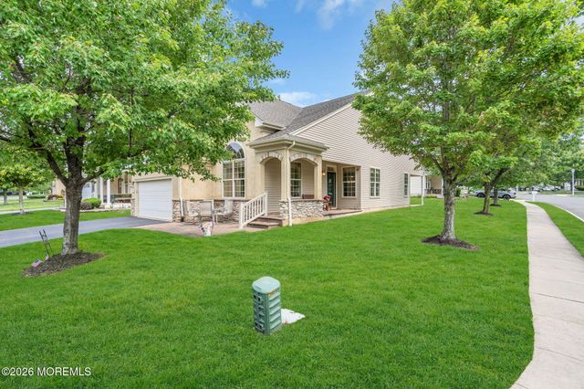 65 Hatteras Way, Barnegat, NJ 08005