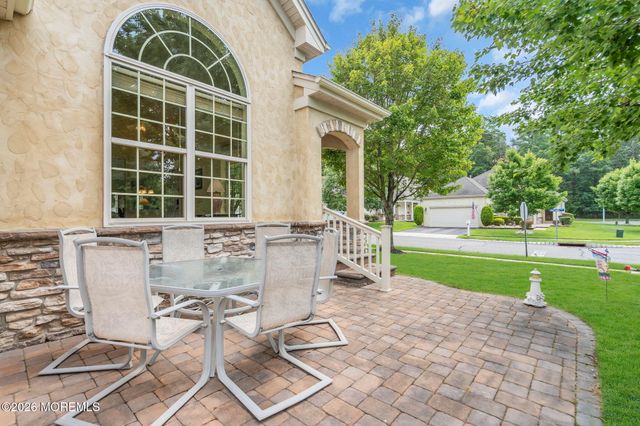 65 Hatteras Way, Barnegat, NJ 08005
