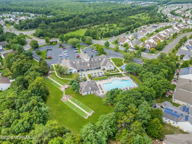65 Hatteras Way, Barnegat, NJ 08005