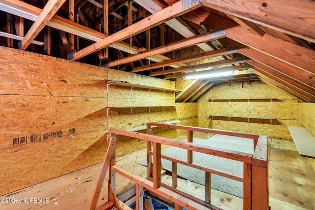 65 Hatteras Way, Barnegat, NJ 08005