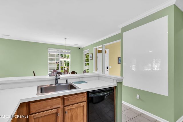 65 Hatteras Way, Barnegat, NJ 08005