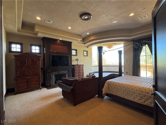 1800 Amarone Way, Henderson, NV 89012