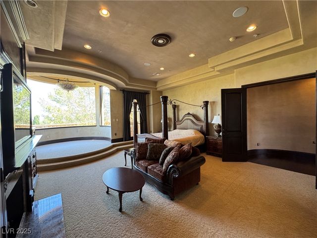 1800 Amarone Way, Henderson, NV 89012