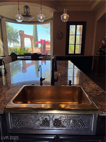 1800 Amarone Way, Henderson, NV 89012