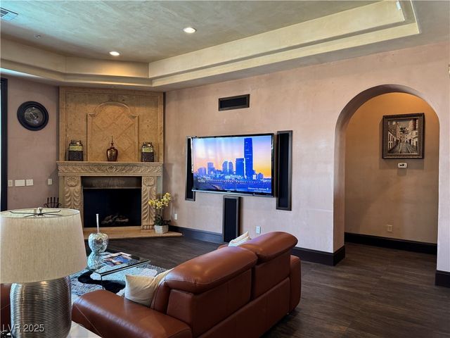 1800 Amarone Way, Henderson, NV 89012