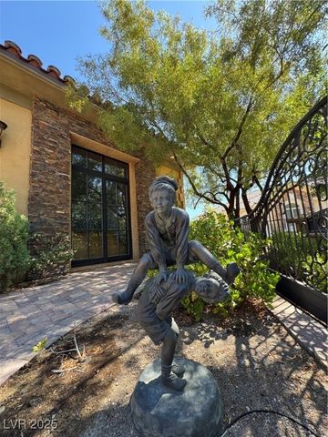 1800 Amarone Way, Henderson, NV 89012