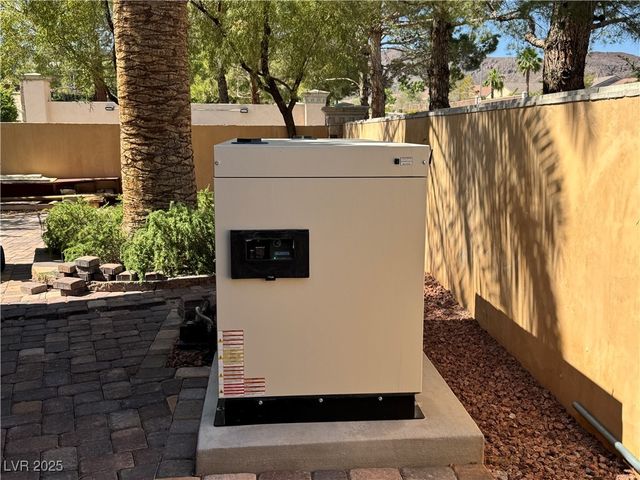 1800 Amarone Way, Henderson, NV 89012