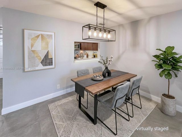 700 SE 14th St G, Fort Lauderdale, FL 33316