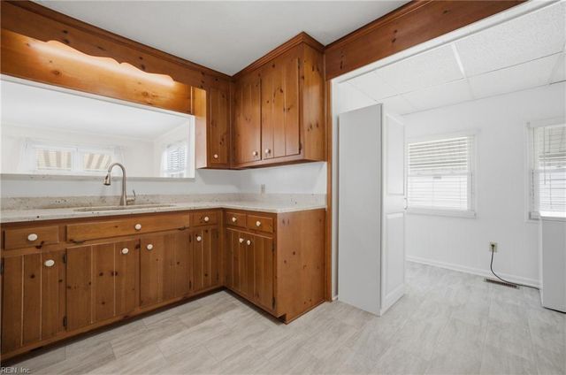 118 Primrose AVE, Hampton, VA 23663